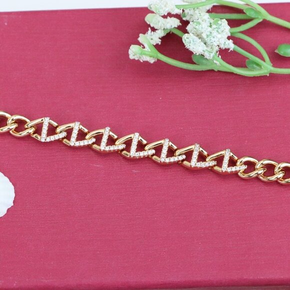 "Elegant Rose Gold Zigzag Chain Bracelet with Dazzling CZ Stones, XPBL0944 - Picture 10 of 12